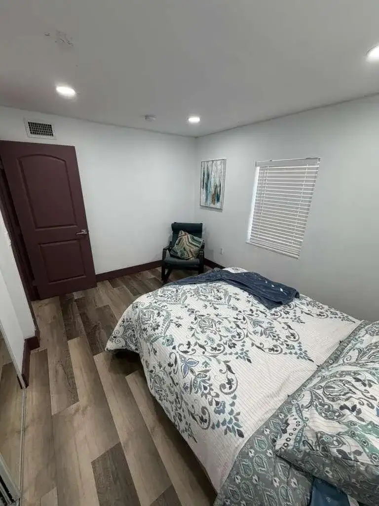 325 NW 135th Street, North Miami FL 33168 photo 3