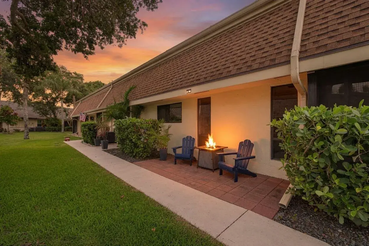 101 Half Moon Circle # C, Jupiter FL 33458