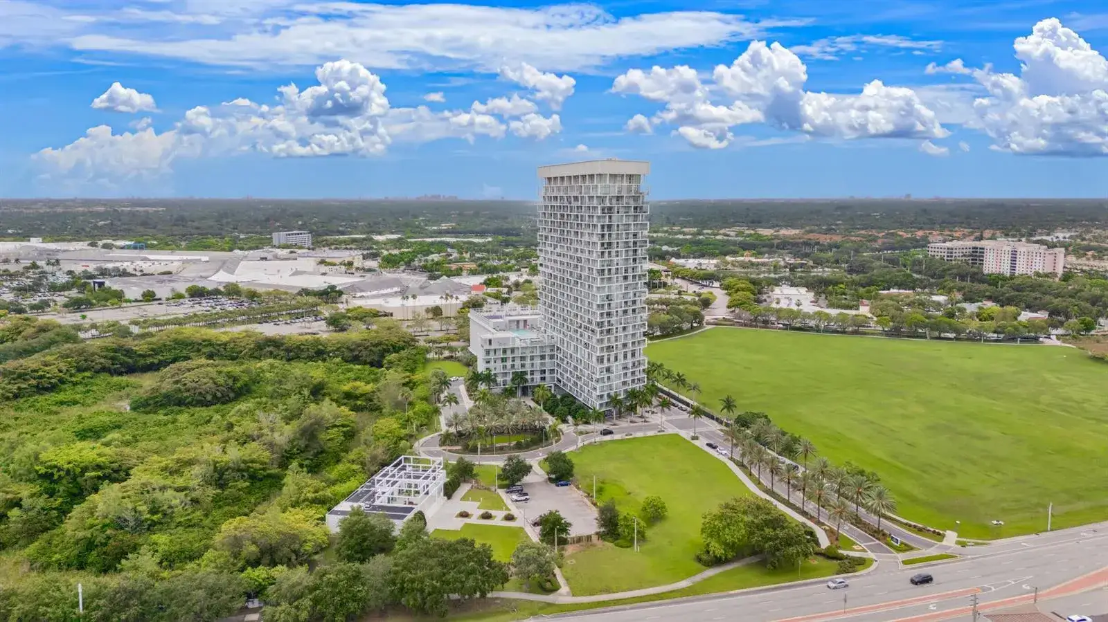 2000 Metropica Way # 214, Sunrise FL 33323