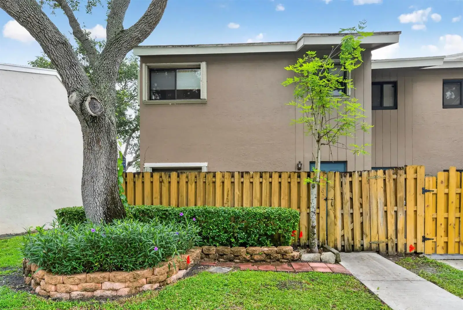 5182 S University Drive, Davie FL 33328 photo 2