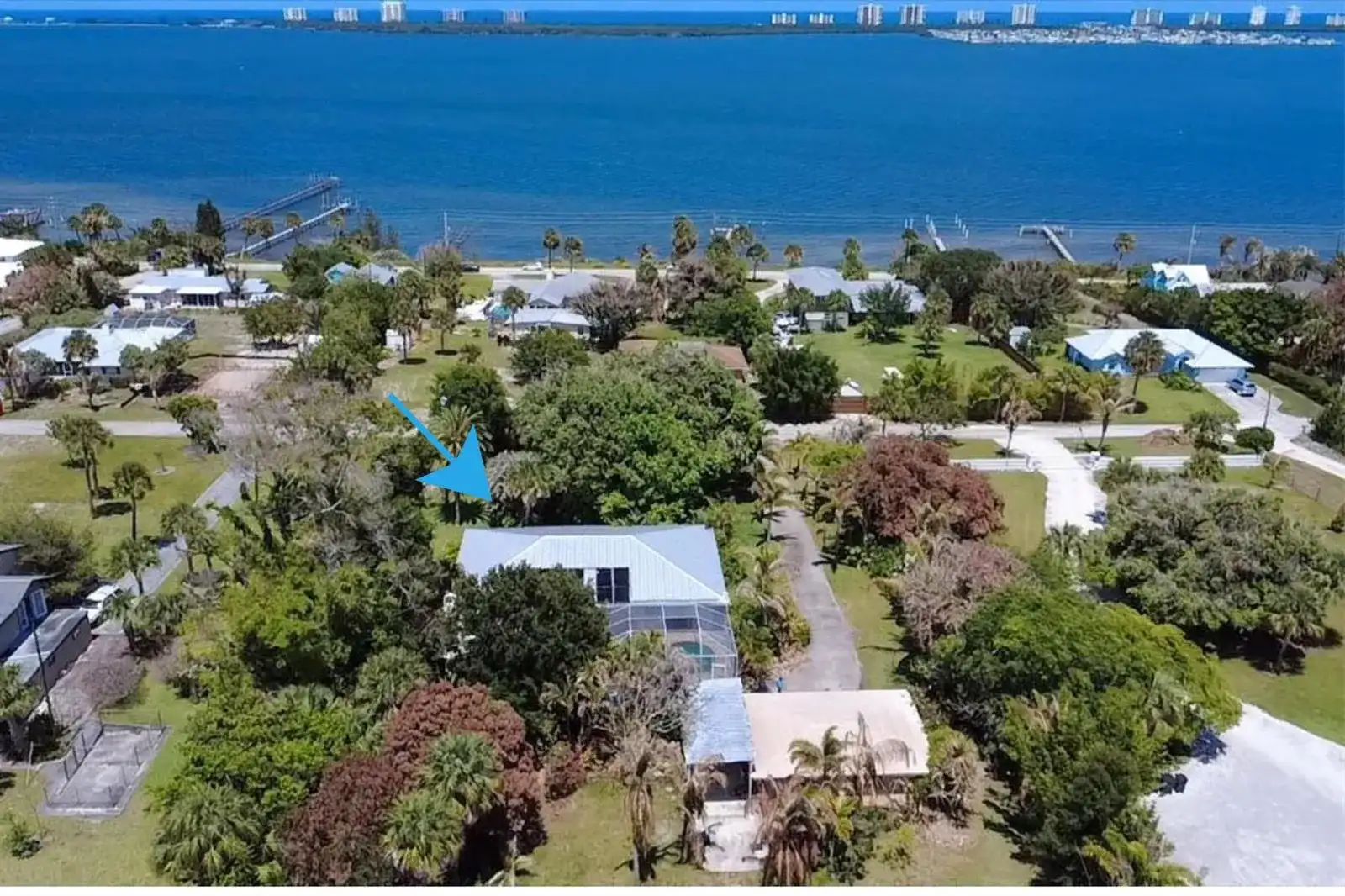 105 Sheridan Lane, Jensen Beach FL 34957