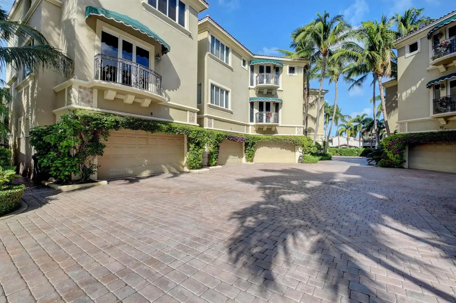 921 Osceola Drive Unit 4, Boca Raton FL 33432