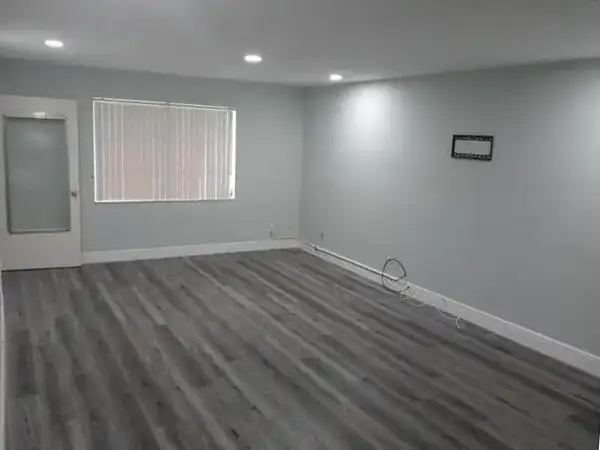 149 West Court, Royal Palm Beach FL 33411