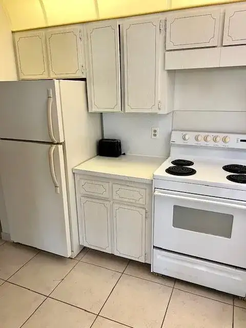 1455 N 12th Court # 6b, Hollywood FL 33019 photo 4