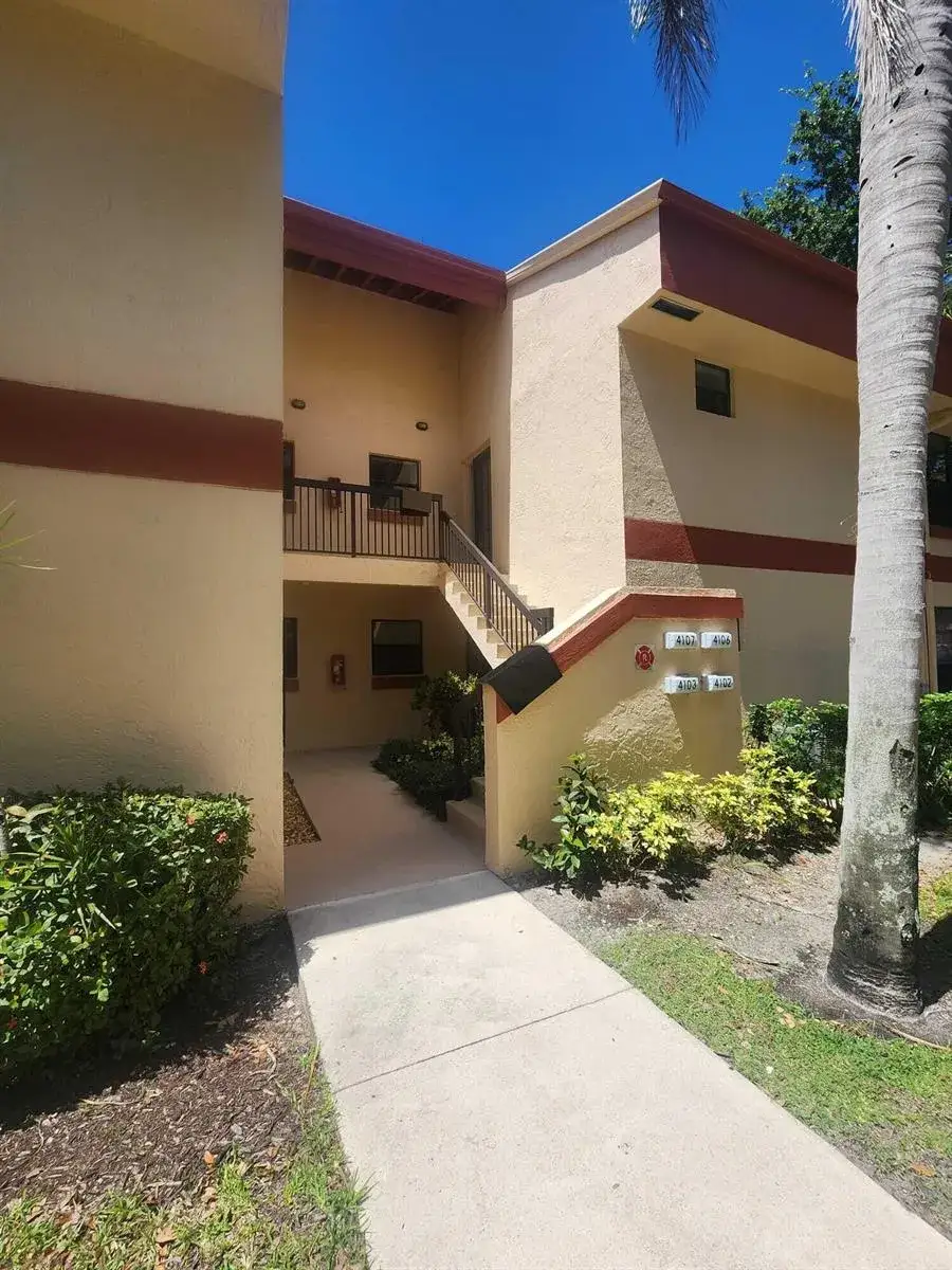 4106 S Carambola Circle # 2107, Coconut Creek FL 33066