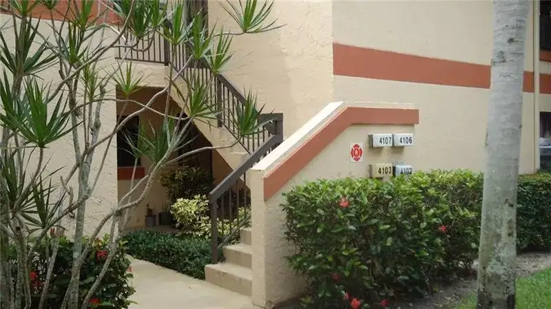 4106 S Carambola Circle # 2107, Coconut Creek FL 33066 photo 5