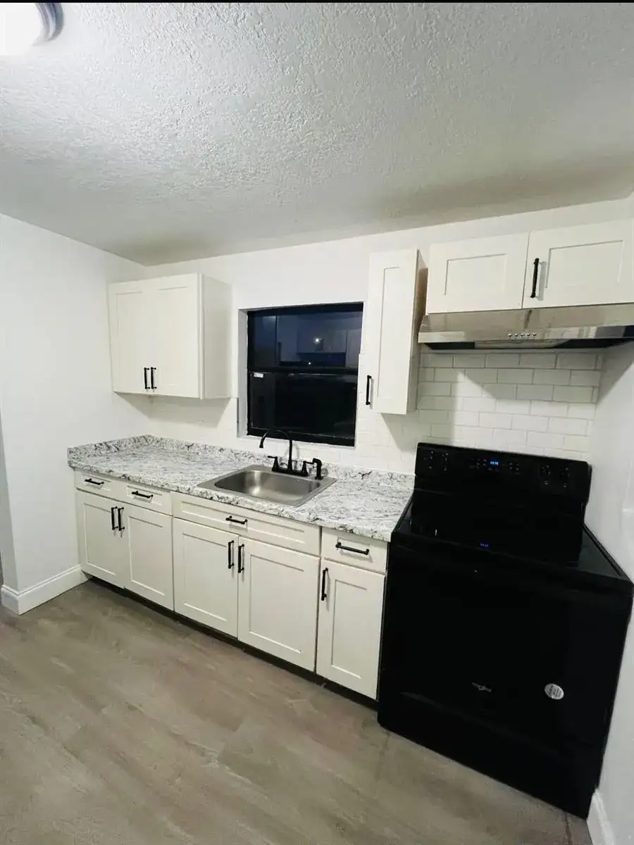 515 S Wilson Avenue, Cocoa FL 32922 photo 5