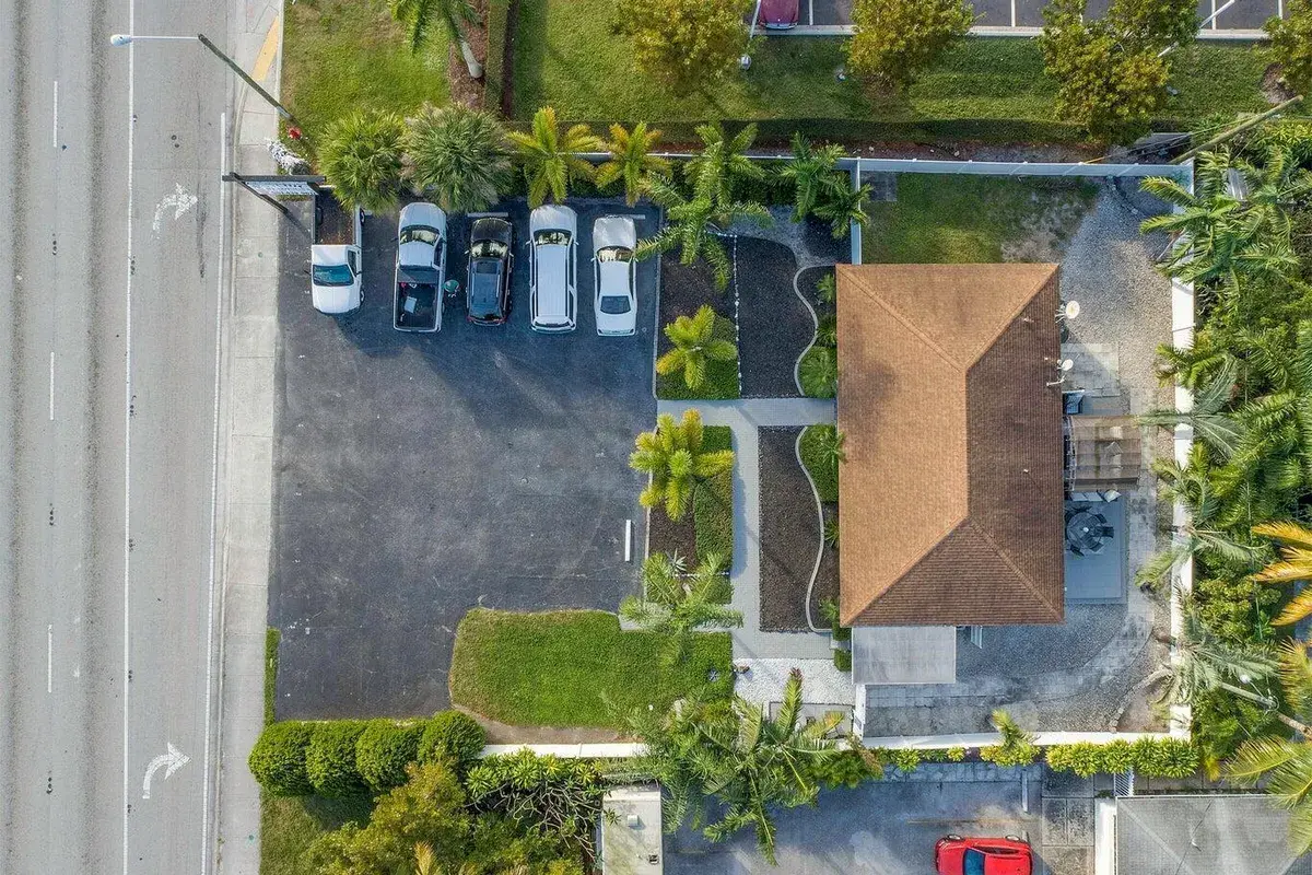 2935 Lake Worth Road, Palm Springs FL 33461