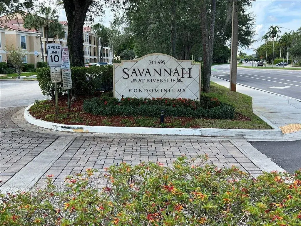 875 Riverside Drive # 725, Coral Springs FL 33071