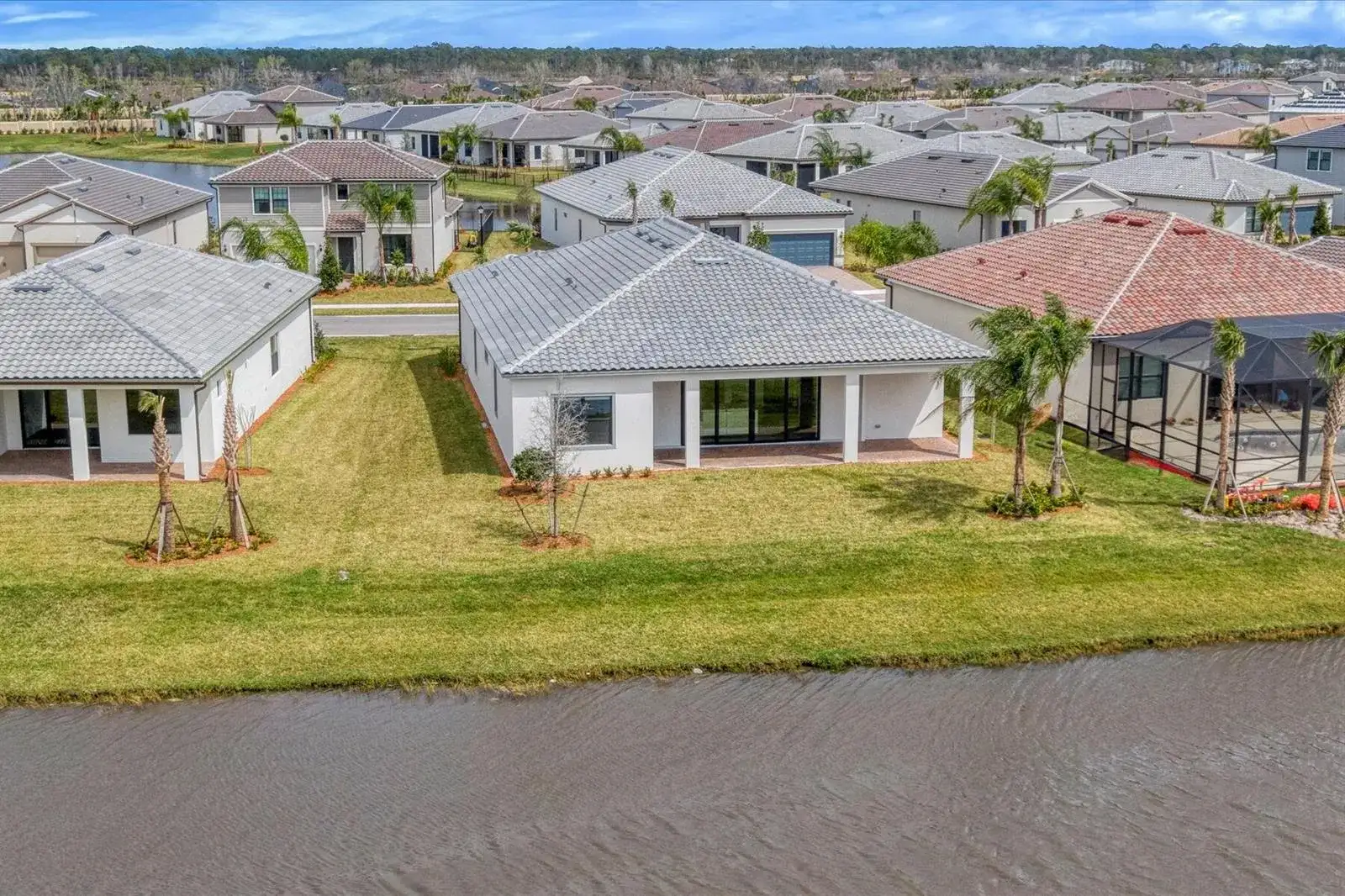818 SE Courances Drive, Port St. Lucie FL 34984 photo 4