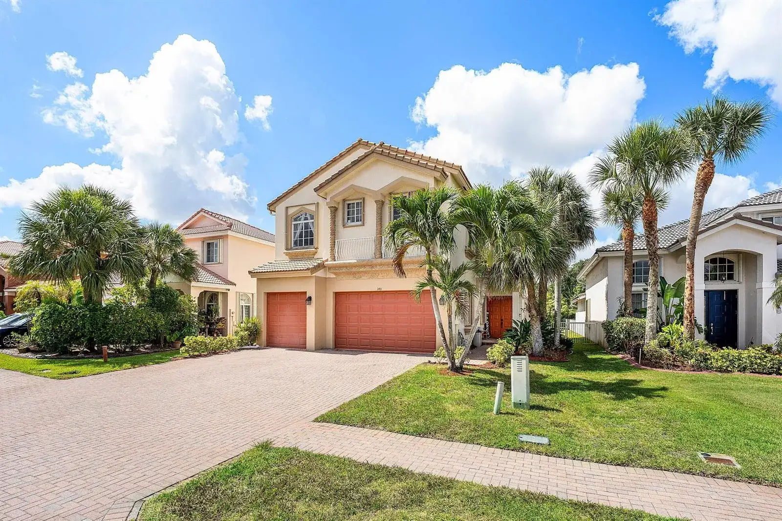 140 Bellezza Terrace, Royal Palm Beach FL 33411 photo 2