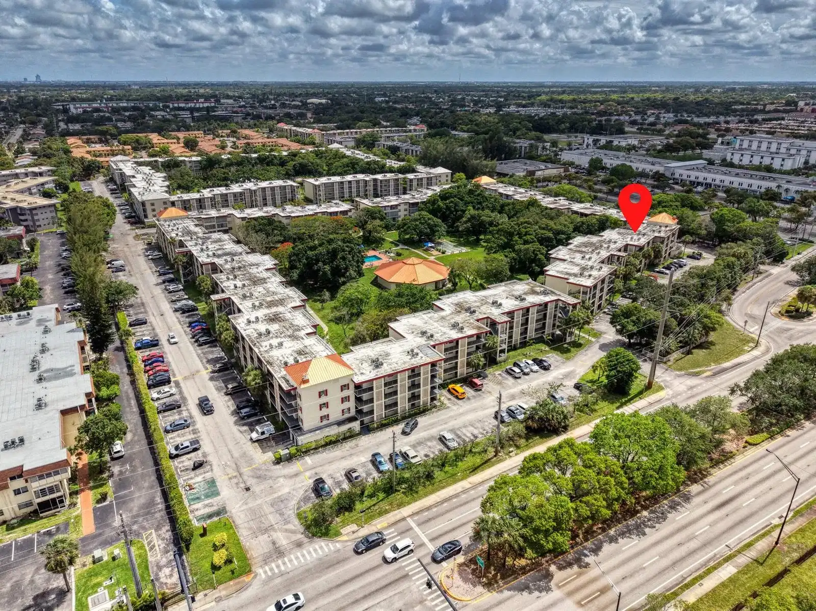 3070 NW 48th Terrace # 405, Lauderdale Lakes FL 33313