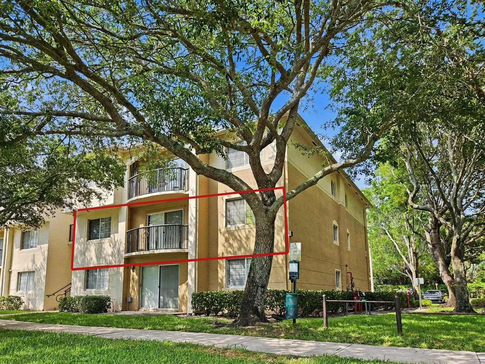 500 Crestwood Court N # 504, Royal Palm Beach FL 33411
