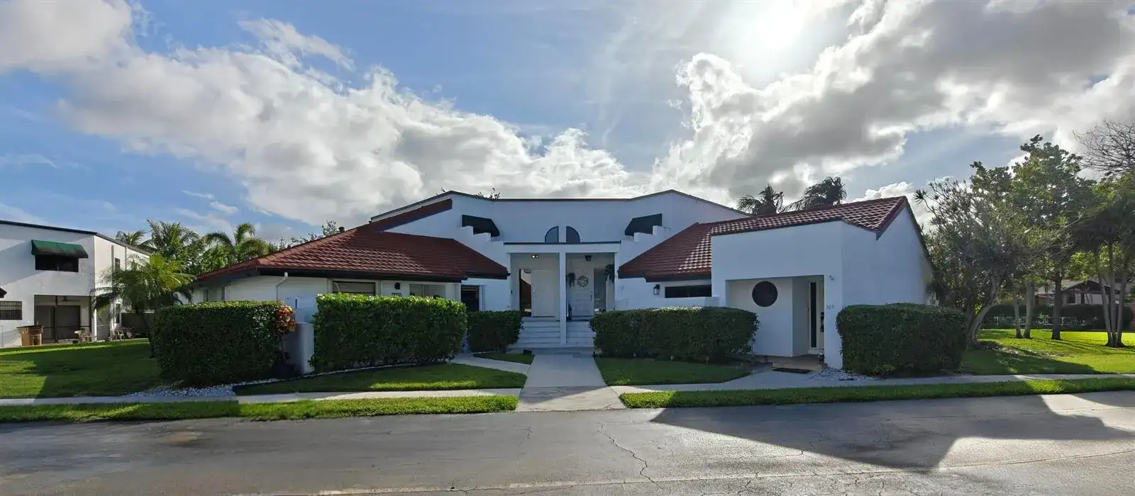 385 NW 36th Avenue, Deerfield Beach FL 33442 photo 3