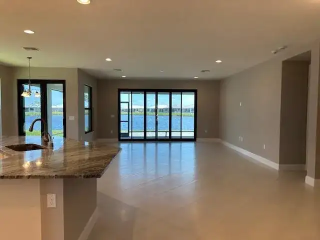 12449 SW La Costa Street, Port St. Lucie FL 34987 photo 4