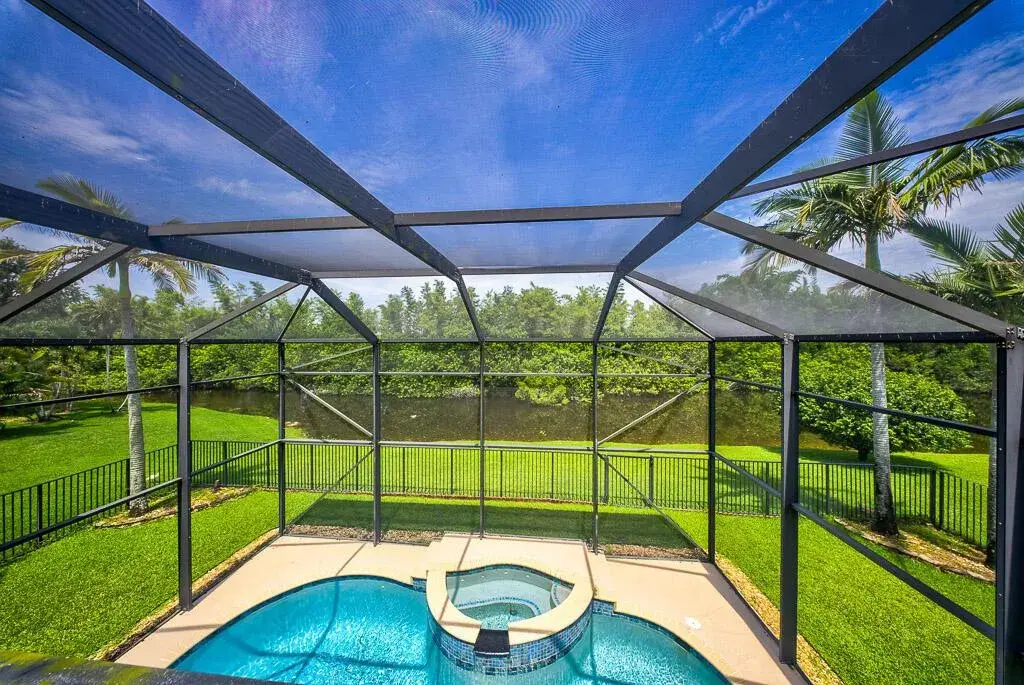1681 Lakefield North Court, Wellington FL 33414 photo 3