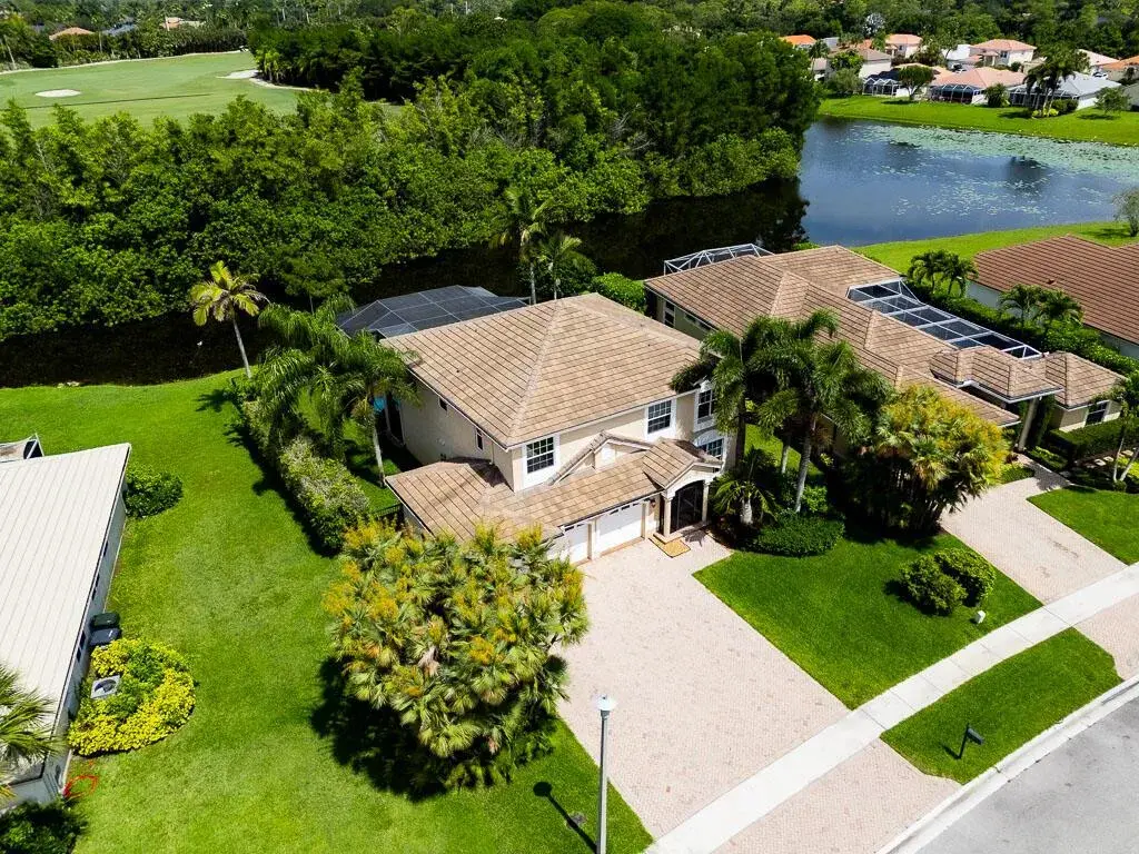 1681 Lakefield North Court, Wellington FL 33414 photo 5