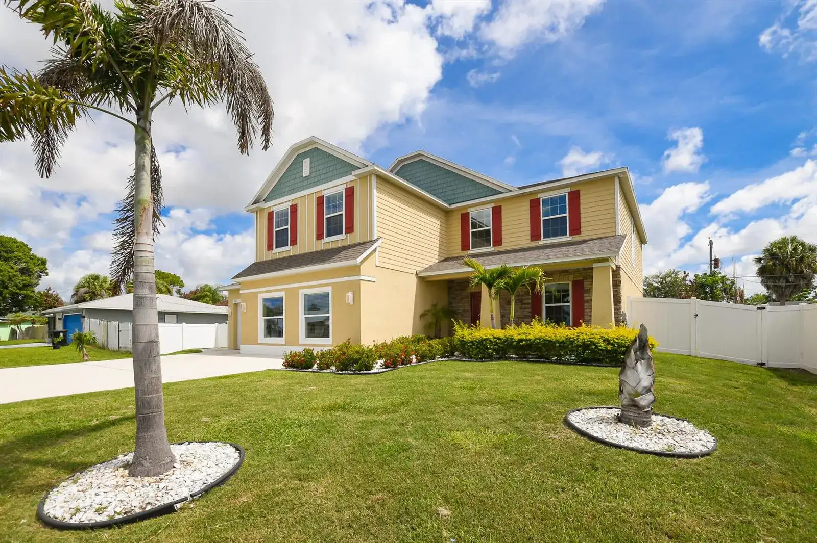 1033 SW General Patton Terrace, Port St. Lucie FL 34953 photo 4
