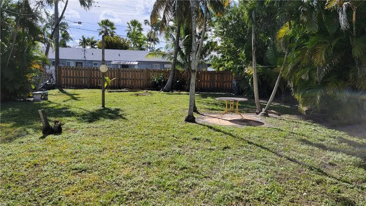 1816 Roosevelt Street, Hollywood FL 33020