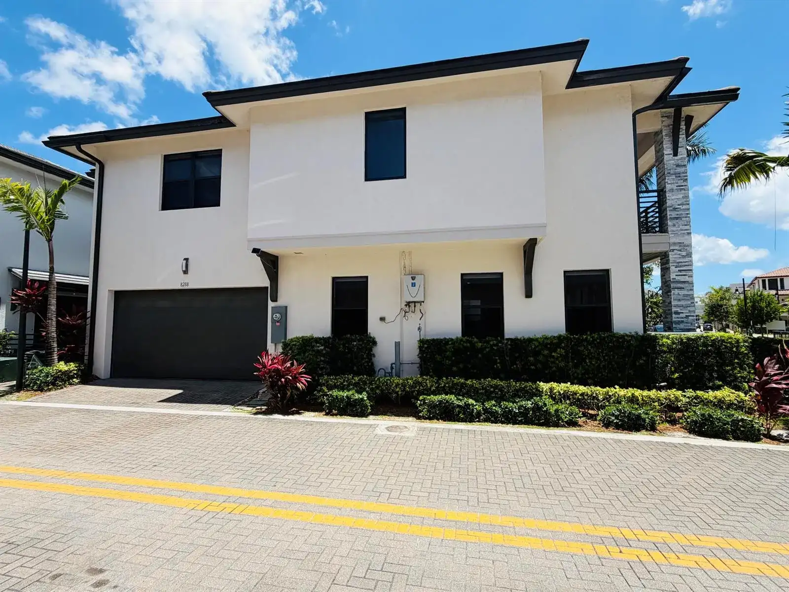 8288 NW 44th Terrace, Doral FL 33166 photo 5