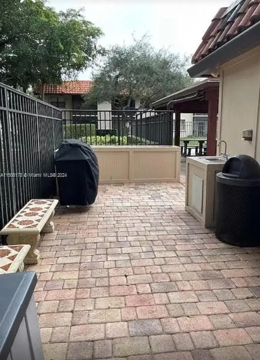 15813 W Waterside Circle # 206, Sunrise FL 33326 photo 2