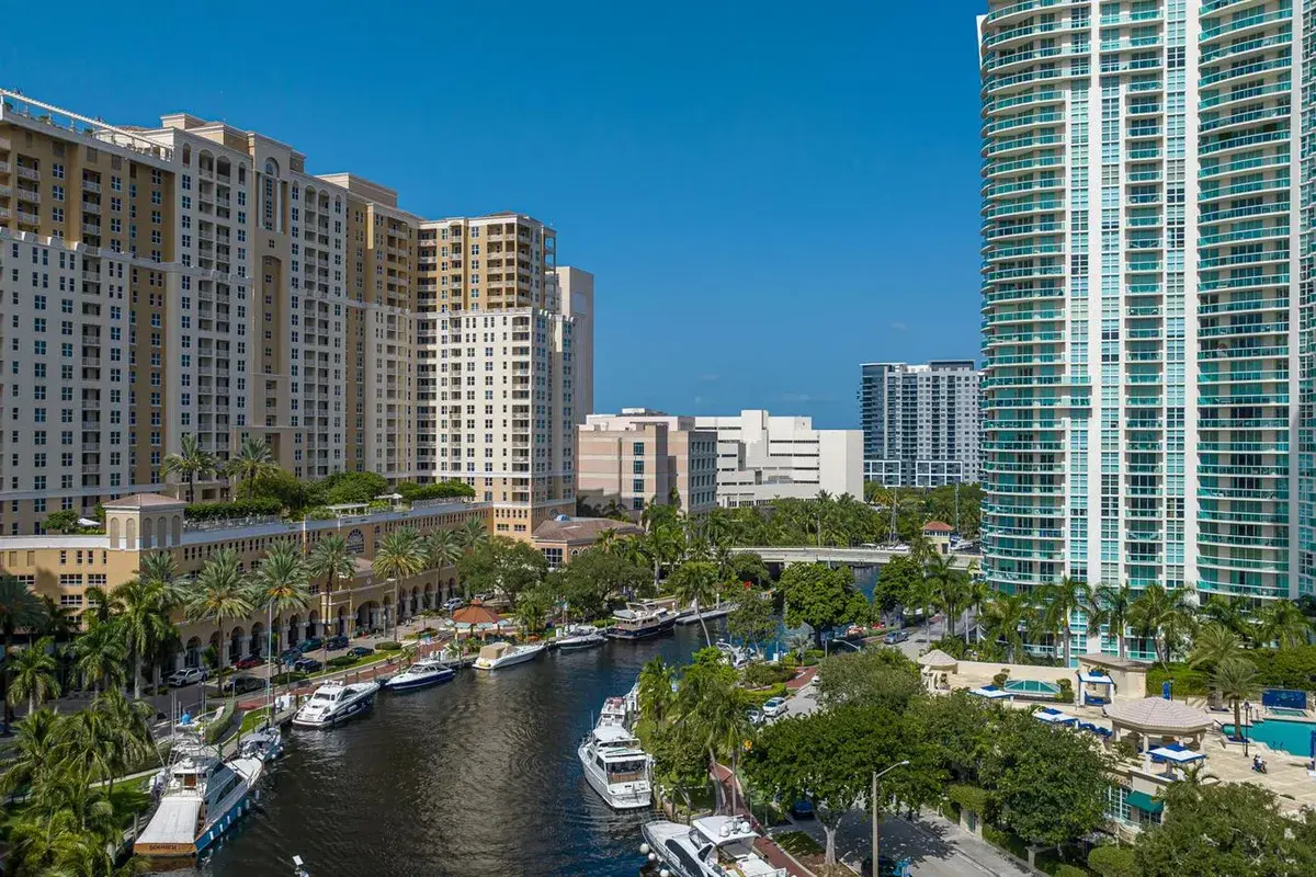 511 SE 5th Avenue # 2409, Fort Lauderdale FL 33301