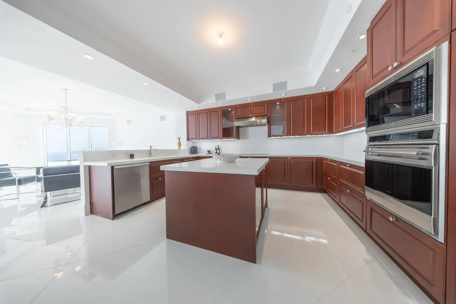 2700 N Ocean Drive # 2501a, Riviera Beach FL 33404