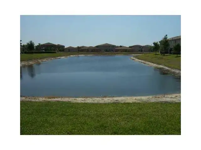 2552 SW Marshfield Court, Port St. Lucie FL 34953 photo 4