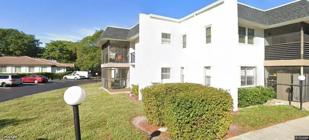 2710 Riverside Drive # a, Coral Springs FL 33065
