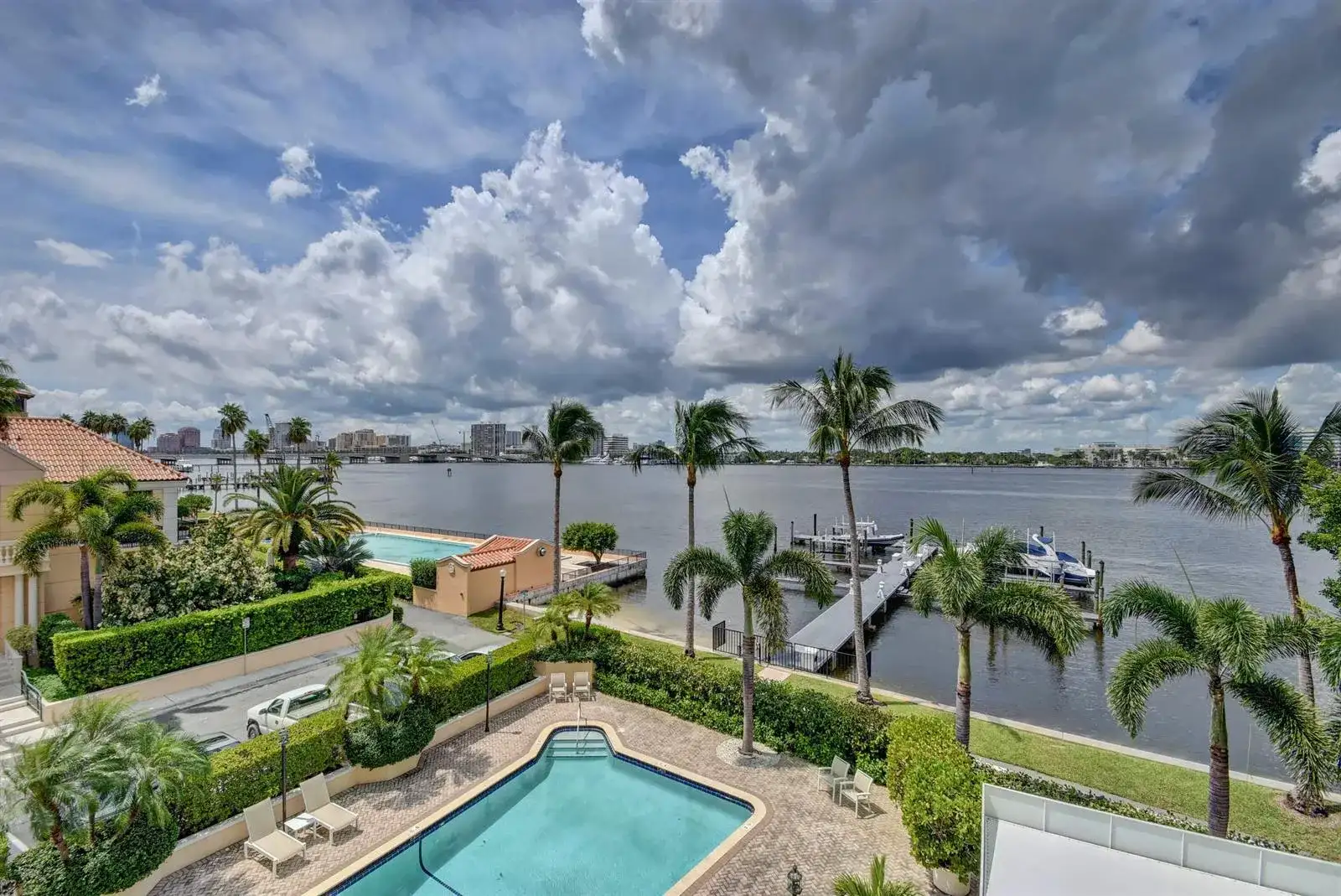 250 Bradley Place # 408, Palm Beach FL 33480 photo 2