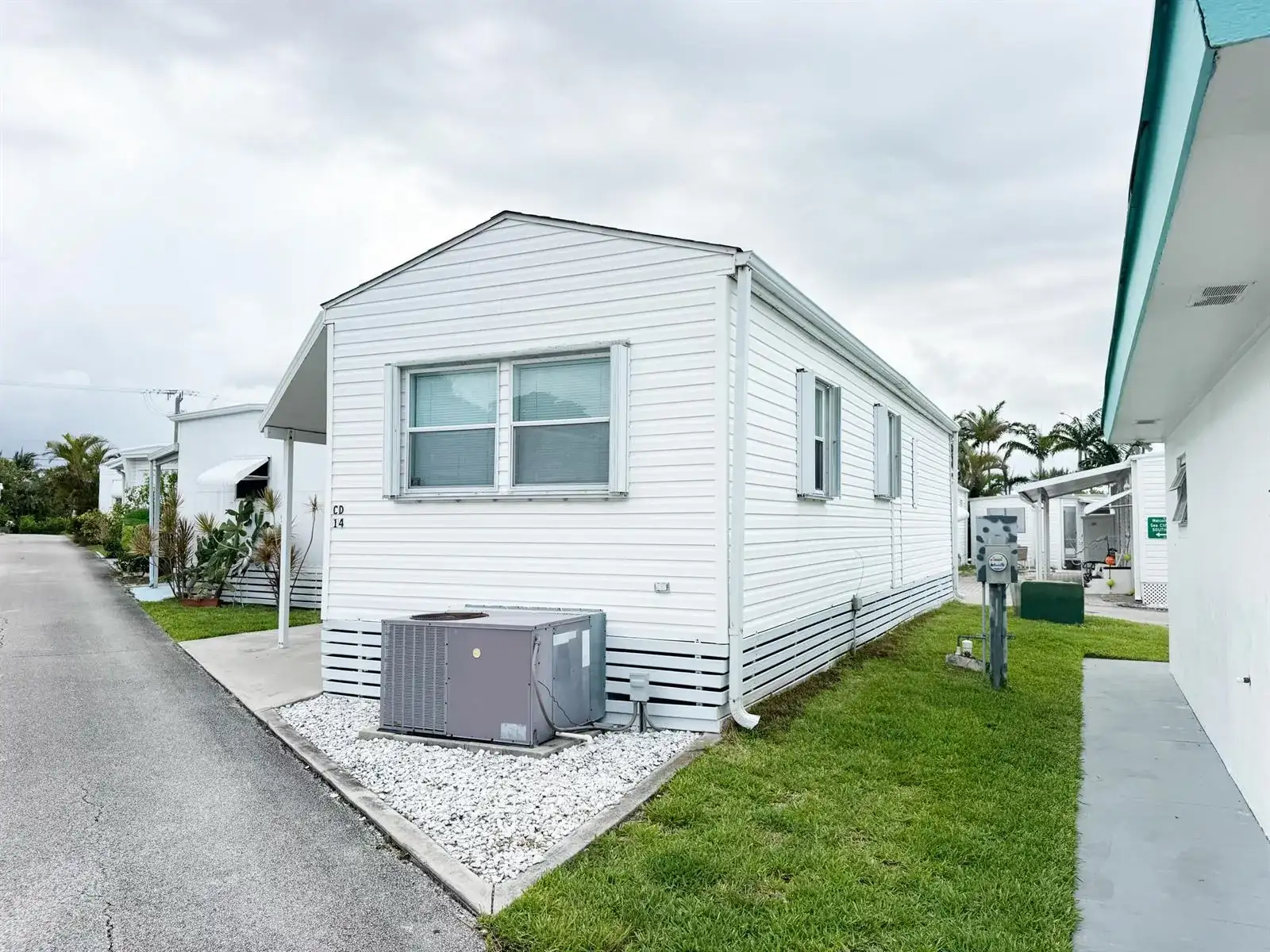 14 Bamboo Drive, Briny Breezes FL 33435 photo 2