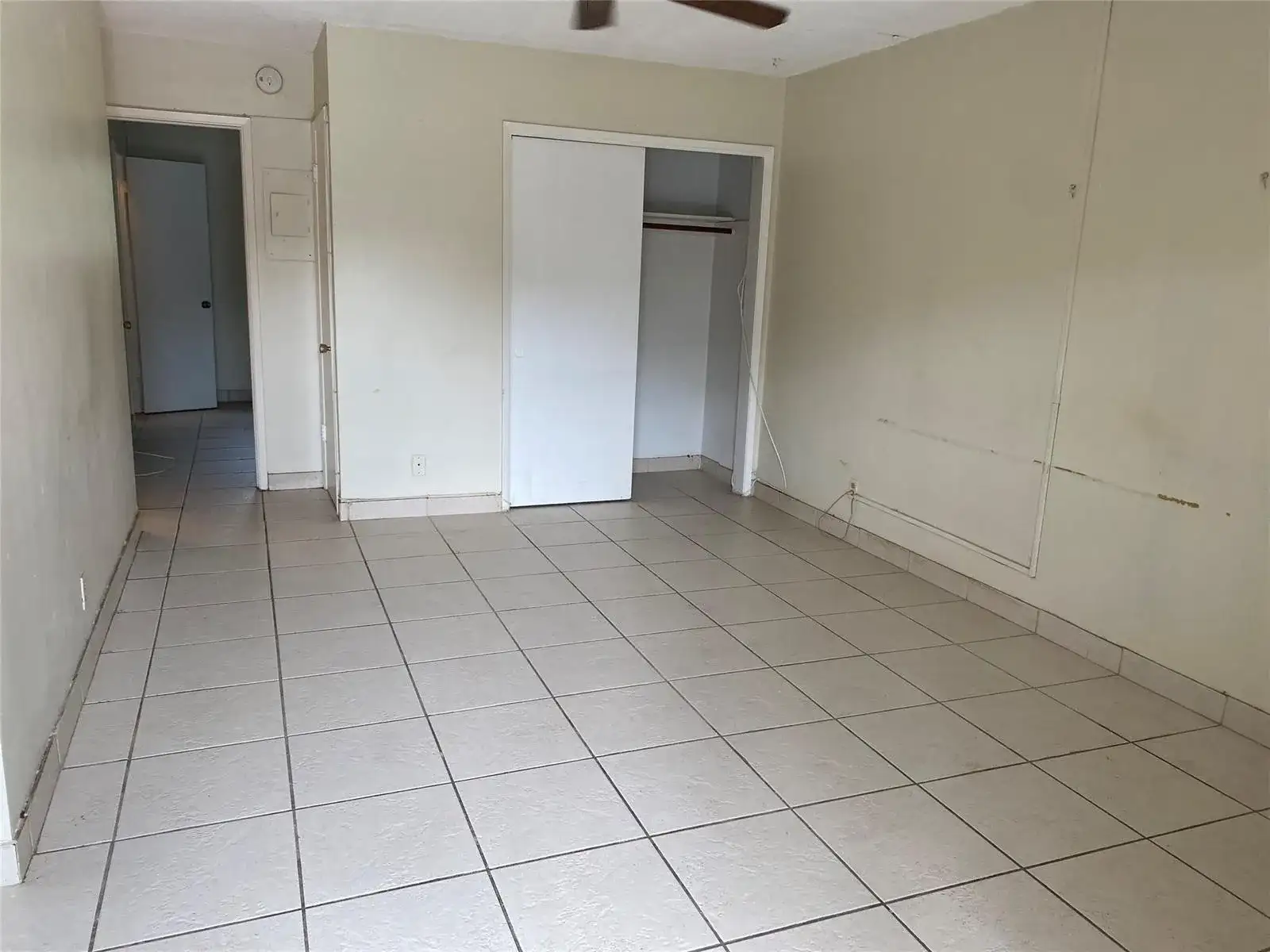 1812 E Oakland Park Boulevard # 19, Oakland Park FL 33306 photo 2