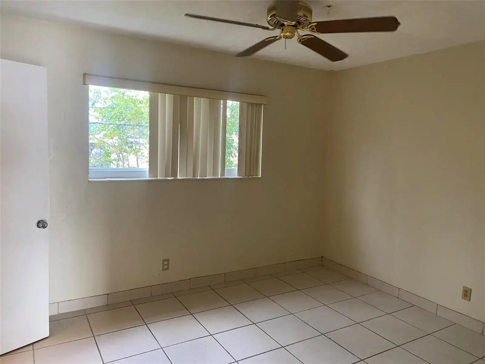 1812 E Oakland Park Boulevard # 19, Oakland Park FL 33306 photo 4
