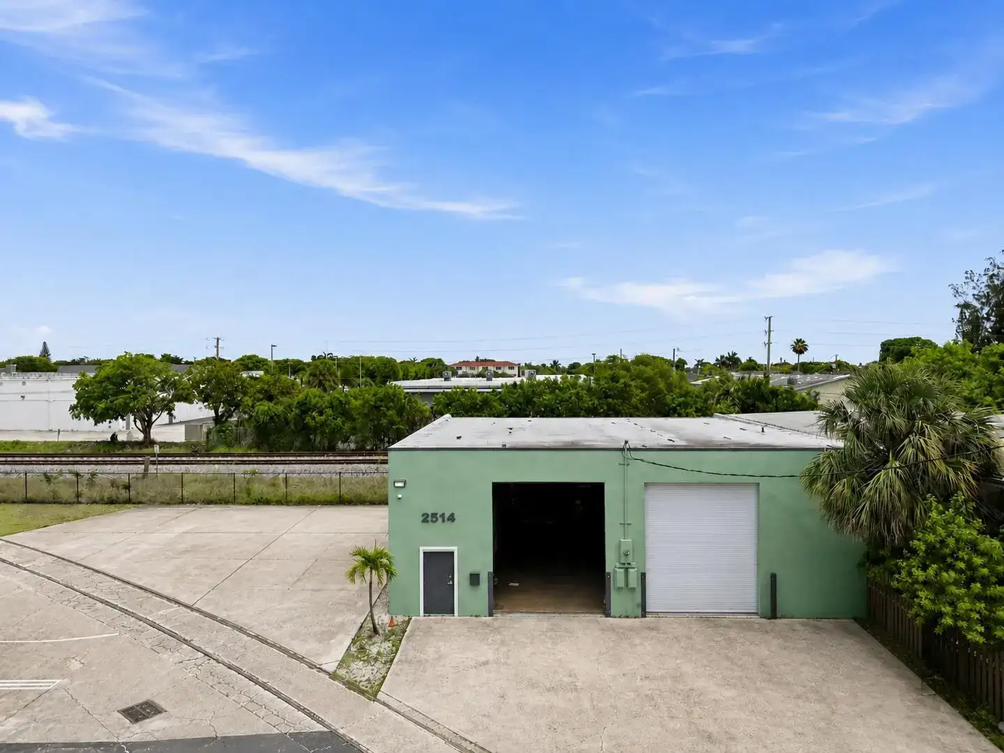 2514 Park Street, FL 33460 photo 4