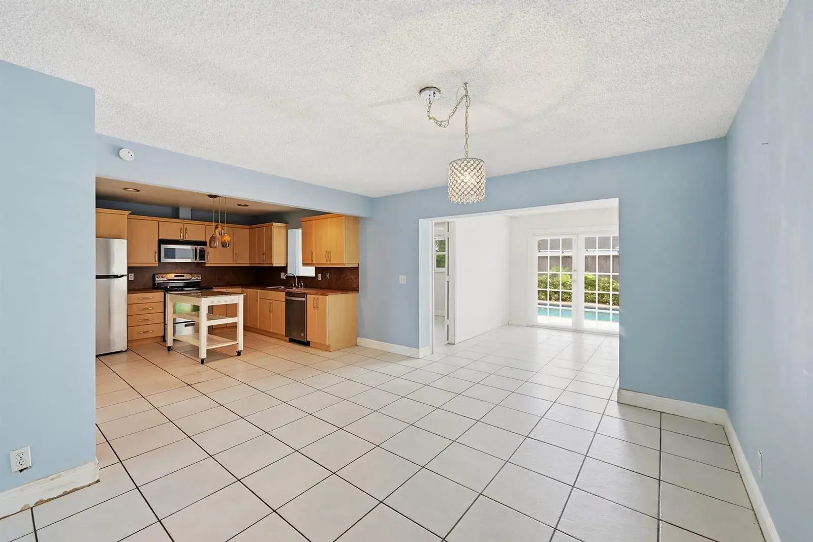 3127 NW 67th Court, Fort Lauderdale FL 33309