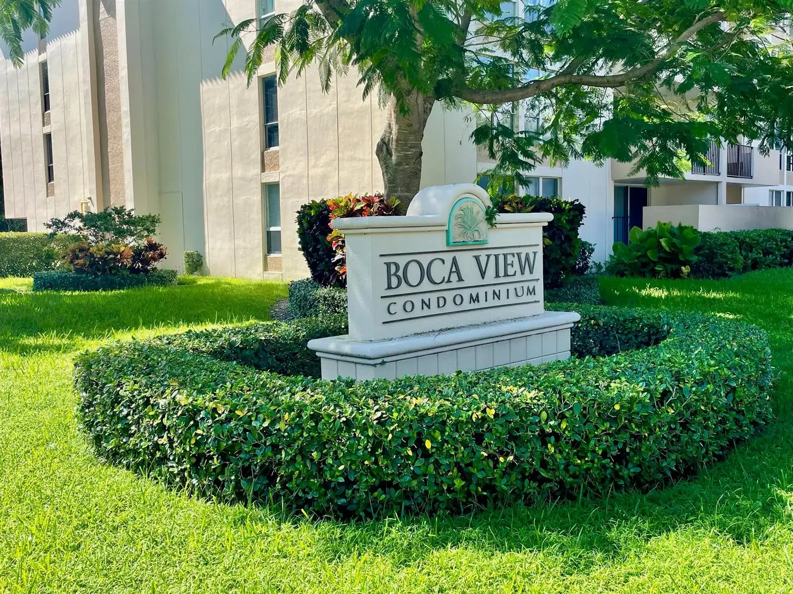 1000 Spanish River Road # 2n, Boca Raton FL 33432 photo 2