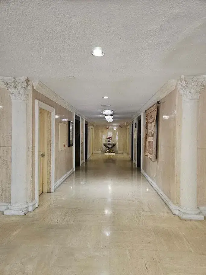 600 Three Islands Boulevard # 620, Hallandale Beach FL 33009