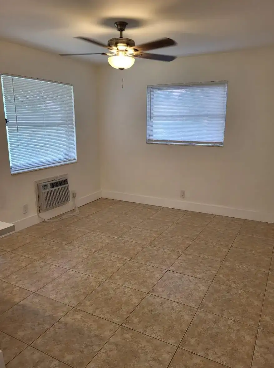 317 N 61st Terrace # 1, Hollywood FL 33024 photo 4
