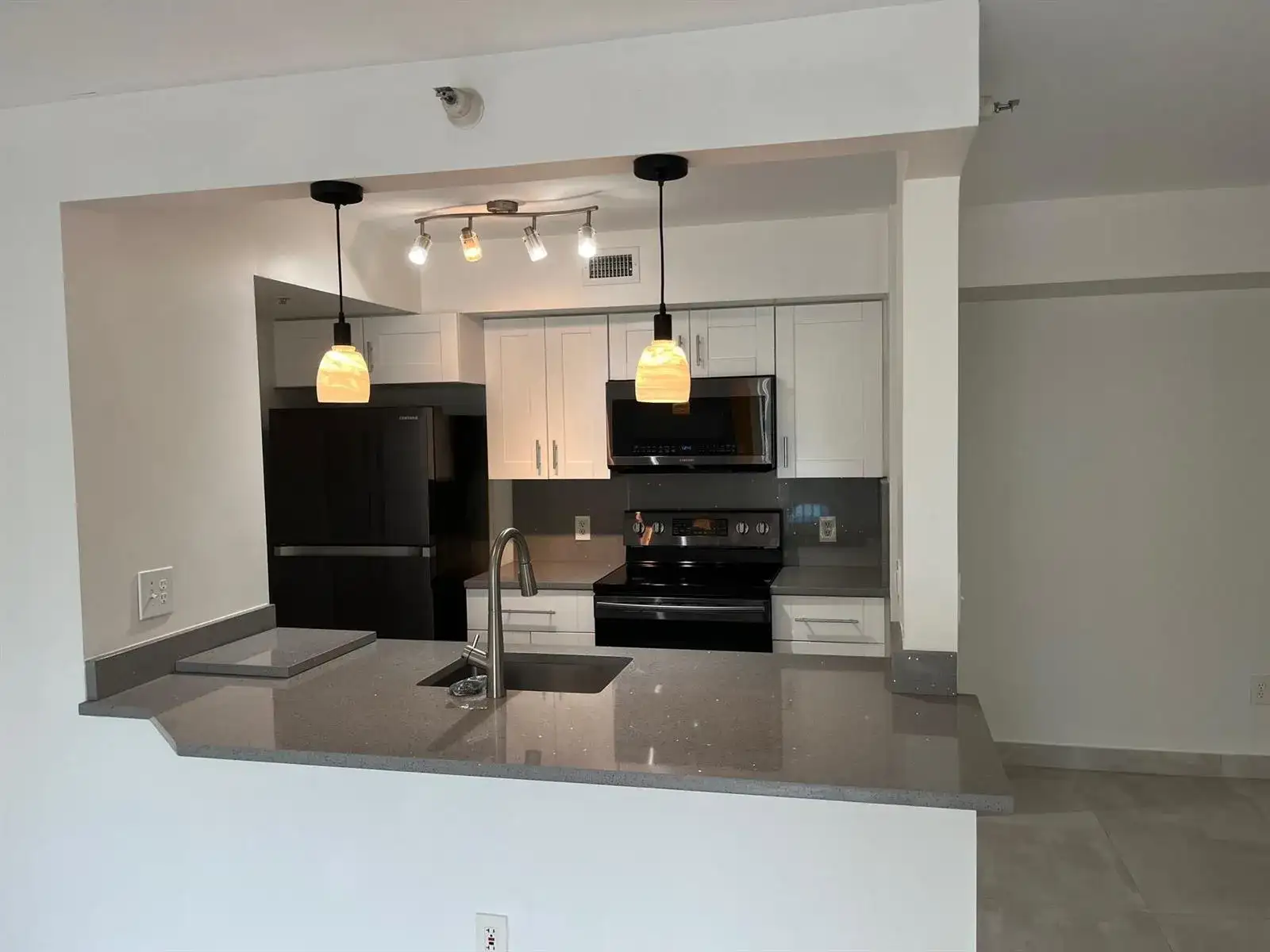 160 Yacht Club Way # 209, Hypoluxo FL 33462 photo 3