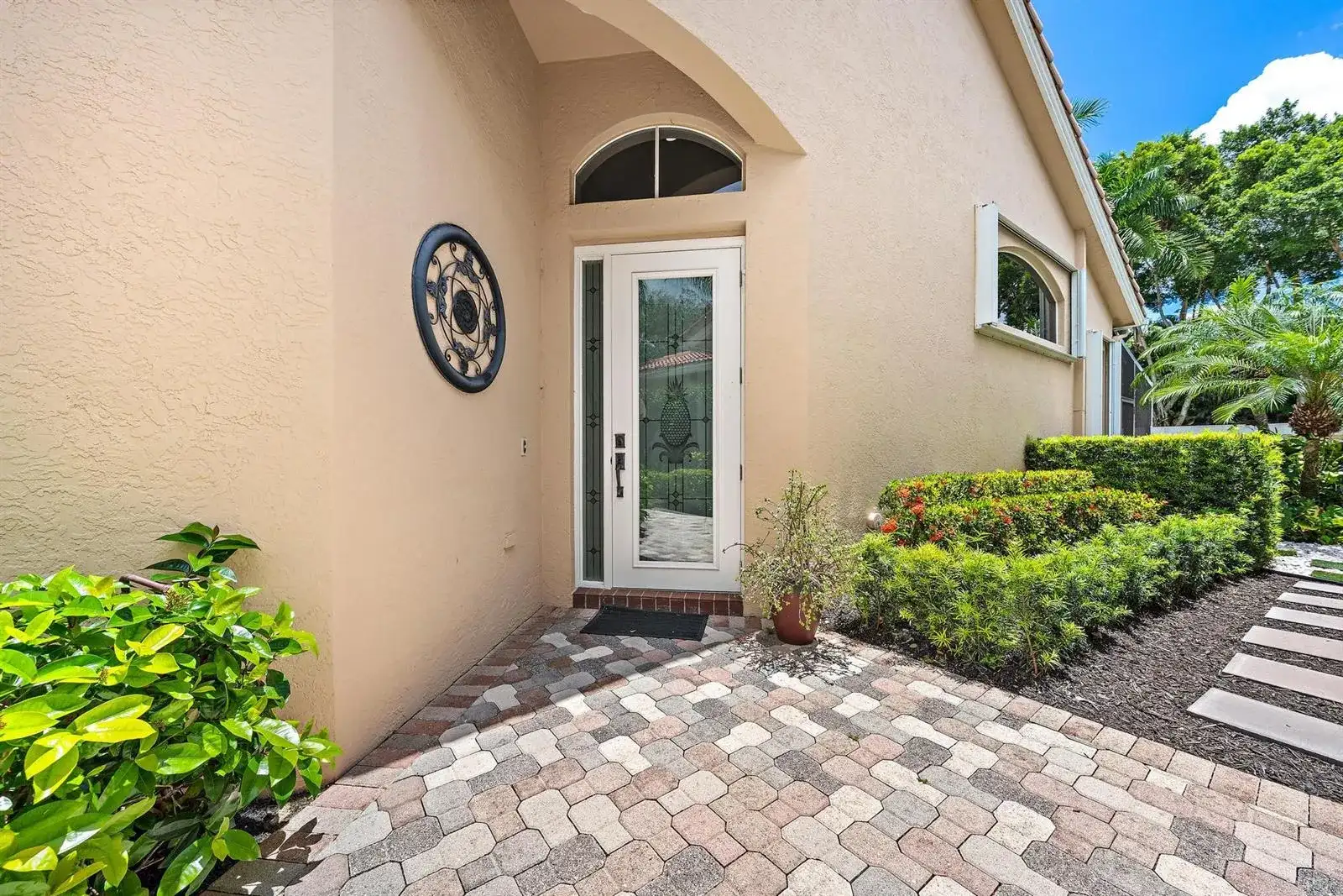 8164 Sandpiper Way, West Palm Beach FL 33412 photo 5