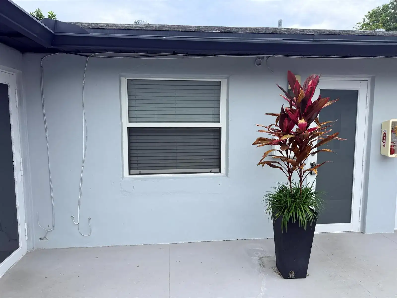 220 Walton Boulevard Unit 2, West Palm Beach FL 33405 photo 2