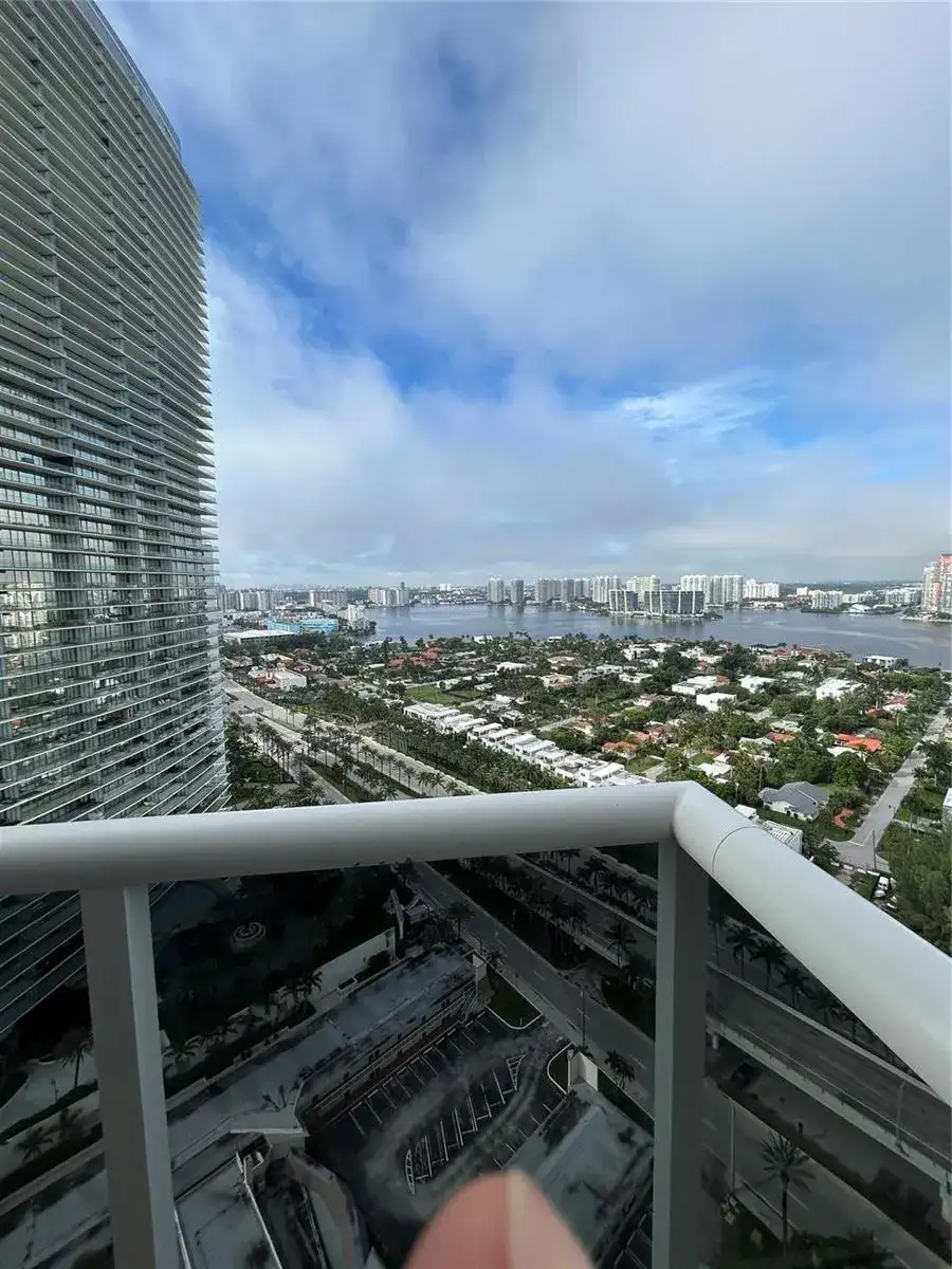 19111 Collins Avenue # 2807, Sunny Isles Beach FL 33160 photo 3