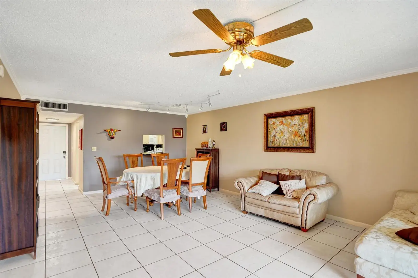 8801 NW 38th Drive # 204b, Coral Springs FL 33065