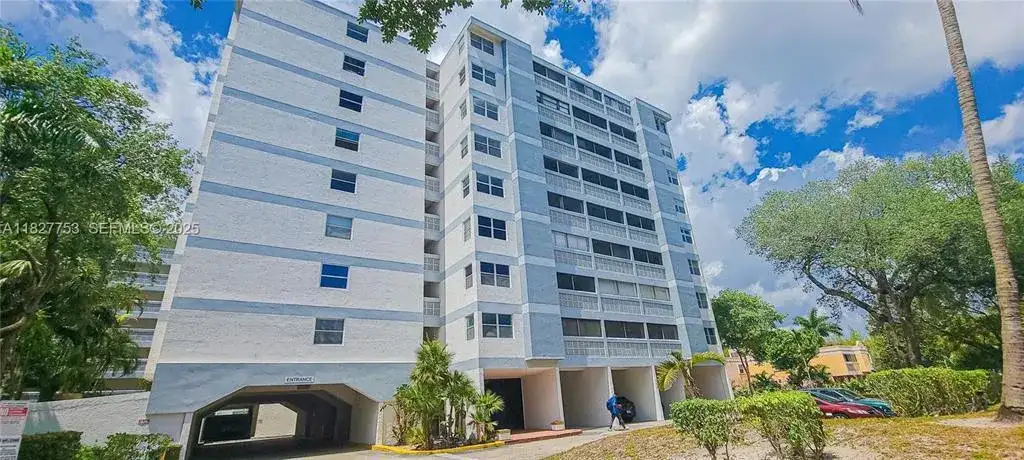 3301 Spanish Moss Terrace # 219, Lauderhill FL 33319 photo 2