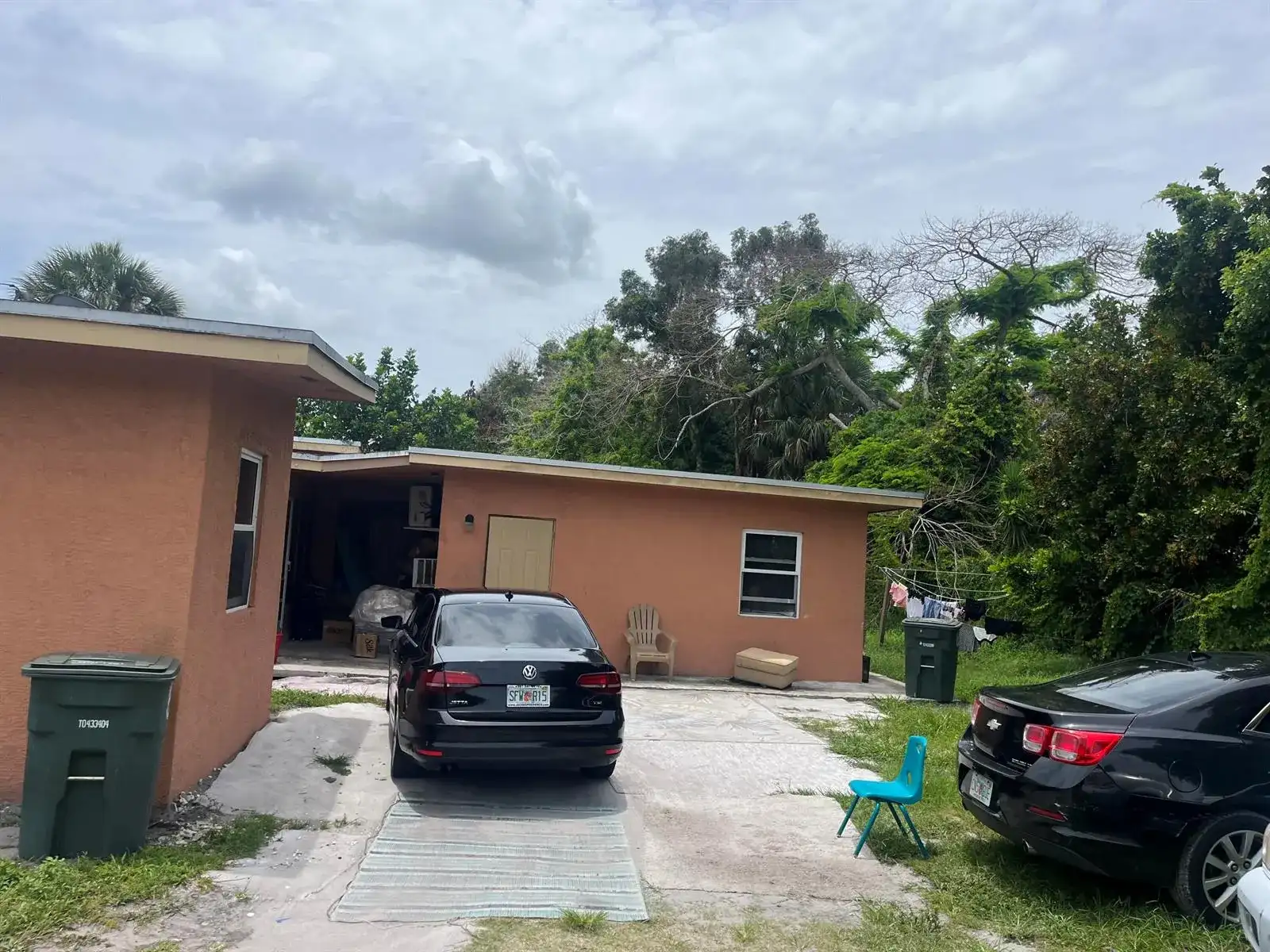 301 Preston Court, Fort Pierce FL 34950 photo 2
