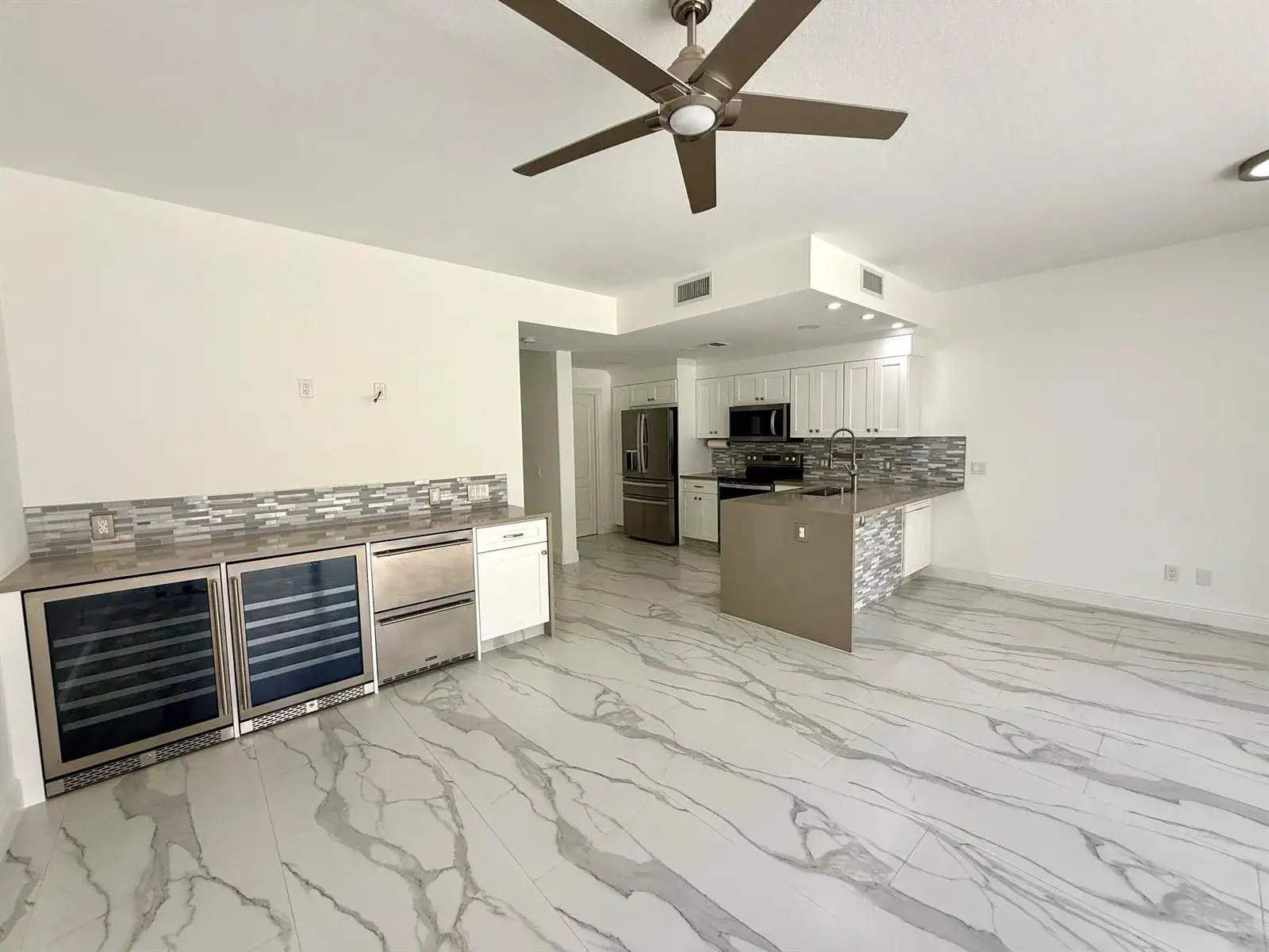 117 Waterford Drive, Jupiter FL 33458 photo 4