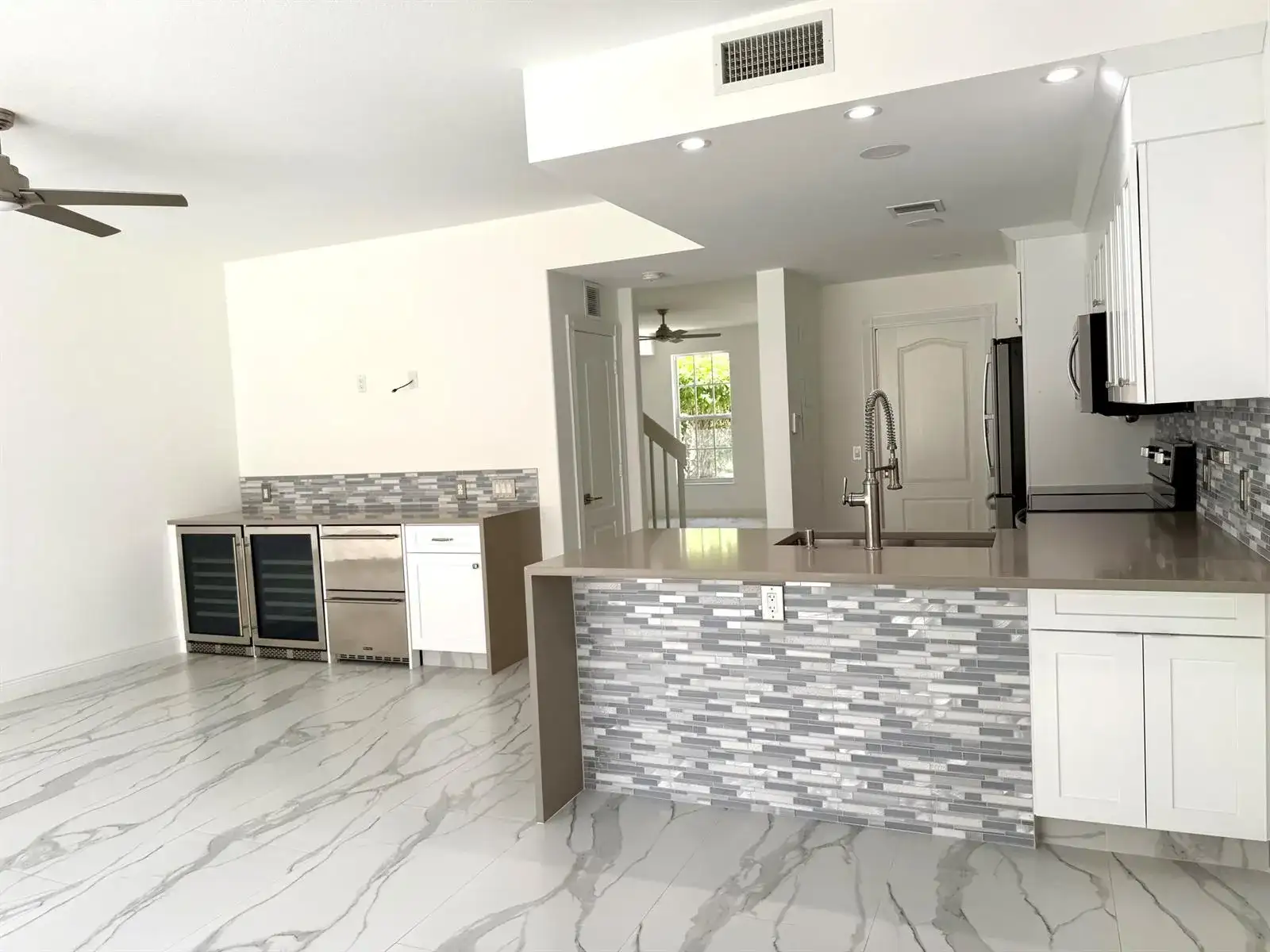 117 Waterford Drive, Jupiter FL 33458 photo 5