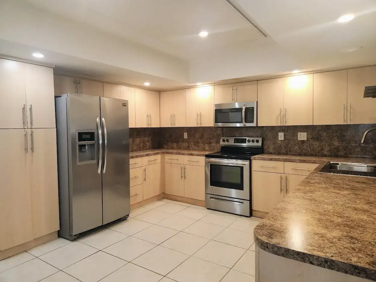 2940 NE 19th Terrace Side, Lighthouse Point FL 33064 photo 4