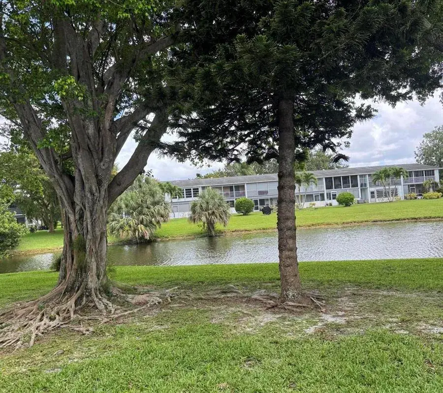 463 Tilford V # 463, Deerfield Beach FL 33442
