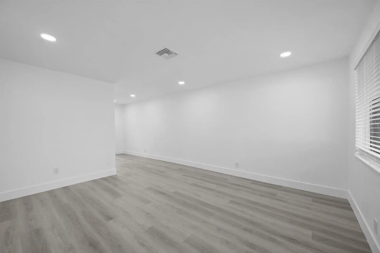 2807 Reo Lane # 1, Palm Springs FL 33461